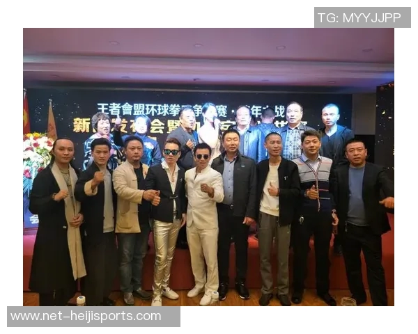 魔裟斗与克劳斯的巅峰对决谁将成为拳坛新王者的传奇之战